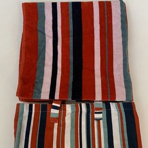 Pier one Bath/ Beach towel with Matching bag